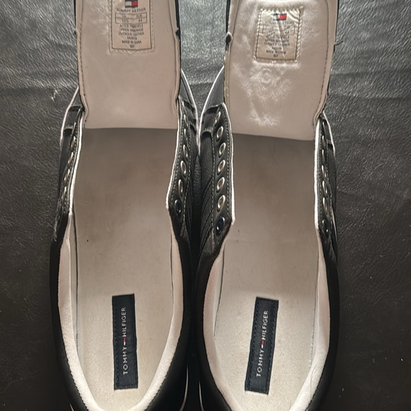 Tommy Hilfiger Black men Shoes Size 10 1/2 Used - Picture 5 of 5